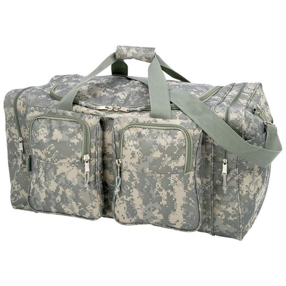 Camo Duffle Bag Carry-On Bag - Luggage - Travel Bag - Picture 2 of 2